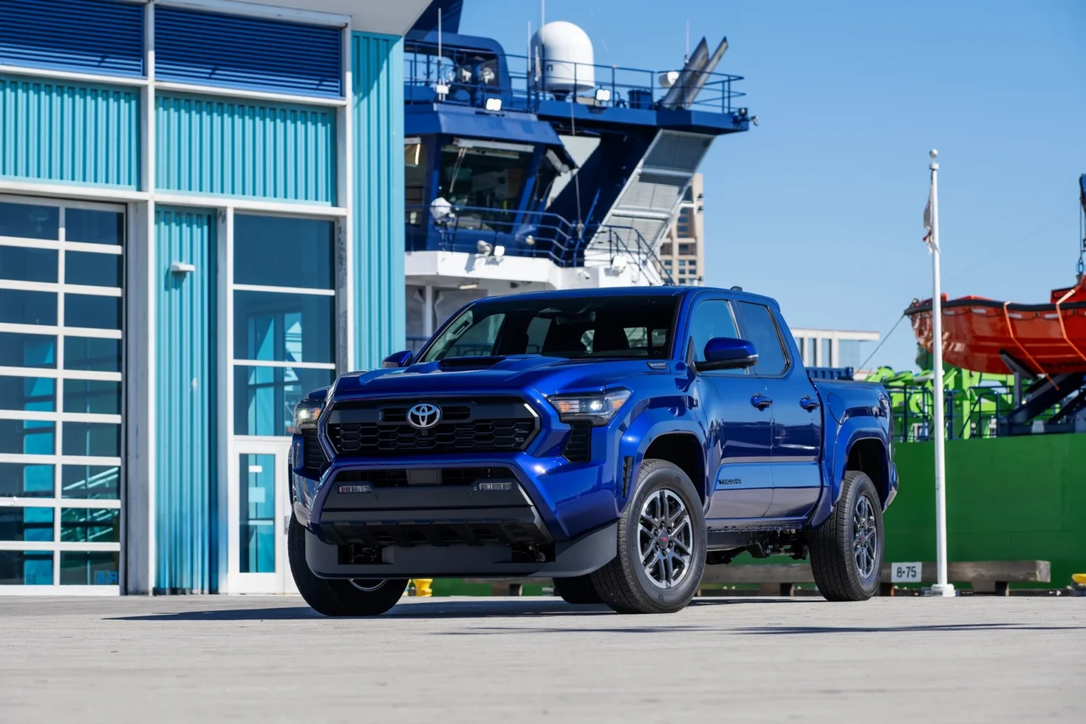 12 Best Things About the Toyota Tacoma Off-Road Pickup